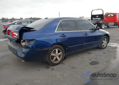 2005 Honda Accord 2.4 Ex z USA, uszkodzony, nr VIN 1HGCM56835A056481